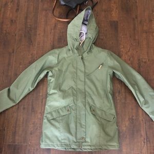 DC Women’s Snow Jacket